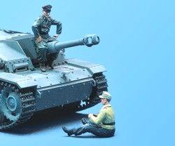 1/35 Lt. Straub and photographer 1944