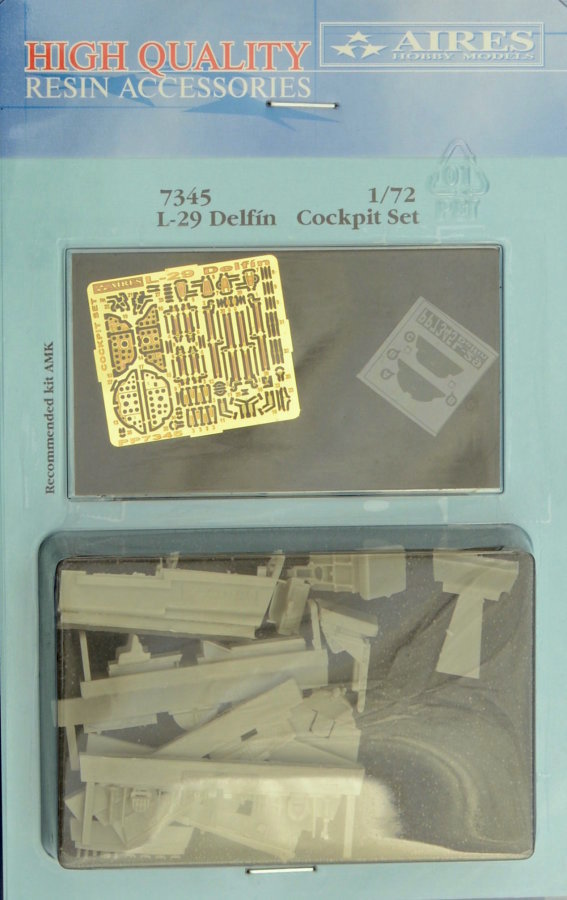 1/72 L-29 Delfin cockpit set (AMK)