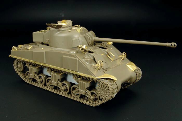 1/48 Sherman IC Firefly   (TAM)