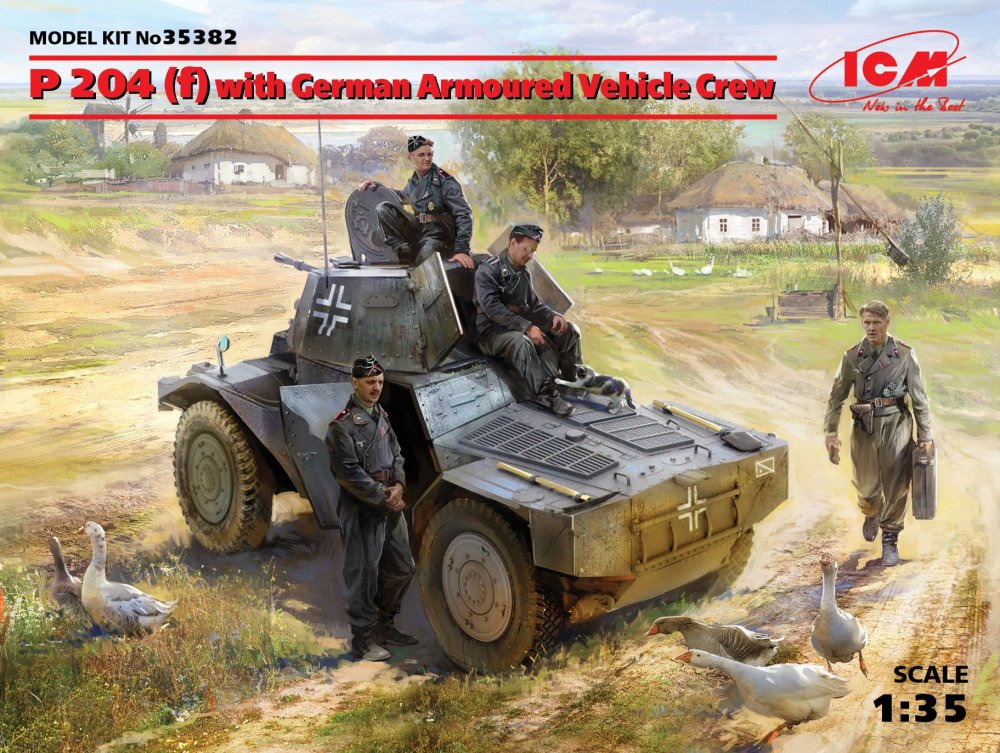 1/35 P 204 (f) with German Armoured Vehicle Crew