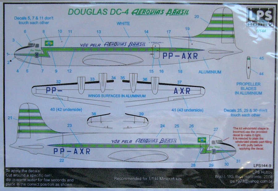 1/144 DC-4 Aerovias Brasil GREEN (MINICRAFT)