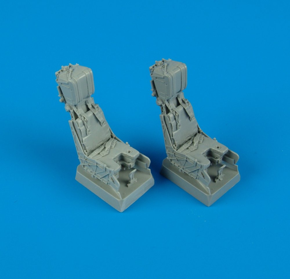 1/32 F/A-18D Hornet ejection seats