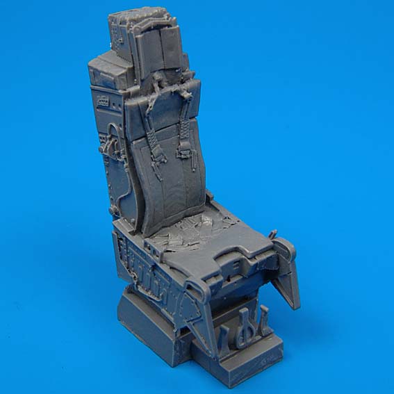 1/72 F-15A/C ejection seat w/ safety belts