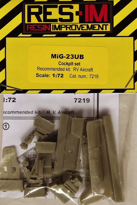 1/72 MiG-23UB Cockpit set (RV AIRCRAFT)