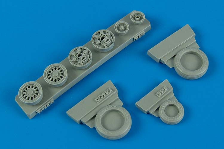 1/48 F-16C/CJ (block 50/52) weighted wheels (TAM)