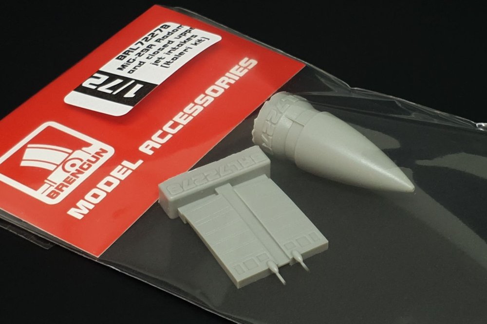 1/72 MiG-29A Radome&closed upper jet intakes (ITA)