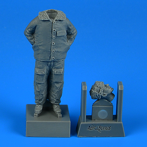 1/32 Russian Modern Mechanic (1 fig.)